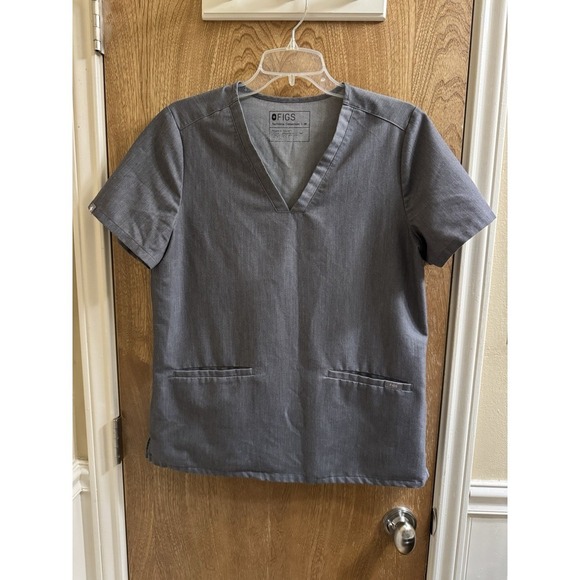 Figs Tops - FIGS Technical Casma 3 Pocket Women's Scrub Top Graphite Gray Sz M FW1100 PO1600